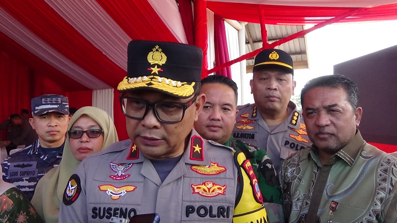 Wakapolda Sulteng, Brigjen Pol. Soeseno Noerhandoko saat memberikan keterangan pers usai sispamkota. (Foto: Irfanjo)